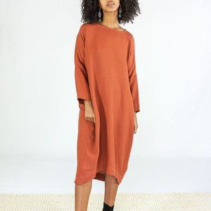 Black Crane Linen Bud Dress, Brick, Small